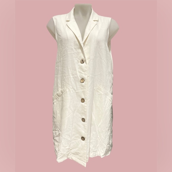 Delilah Rylee Dress - Picture 4 of 9